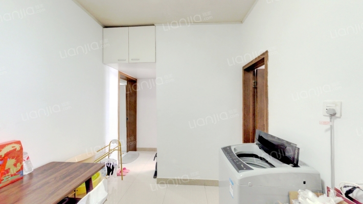 安徽省工业设备安装公司大院二手房实景图