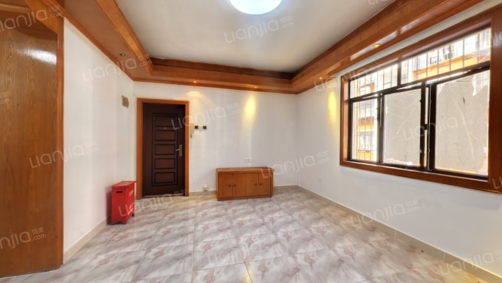 滨海苑二手房实景图