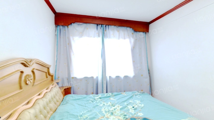 名仕小区二手房实景图