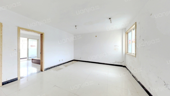 玉潭佳苑二手房实景图