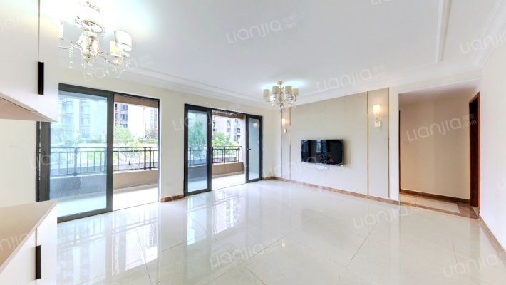 恒大文化旅游城6组团二手房实景图