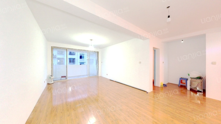 东盛世家二手房实景图