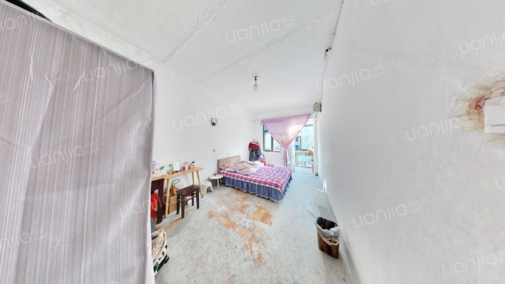 砂轮厂宿舍二手房实景图