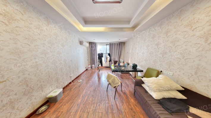 中国伞城商业广场二手房实景图