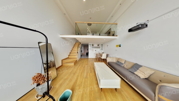 郁金香领寓二手房实景图