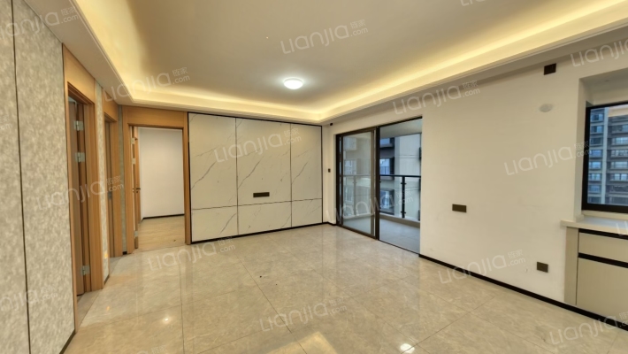 和昌·众筑 中央松湖二手房实景图