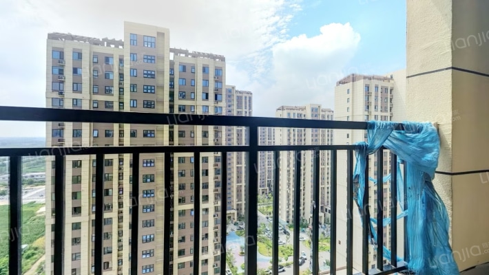 宁和家园B2区二手房实景图
