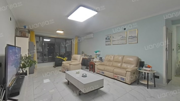 翡翠城二手房实景图