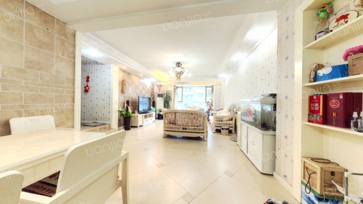 南湖公寓二手房实景图