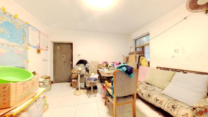 西旅家属院二手房实景图