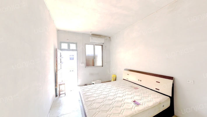 繁新路二手房实景图