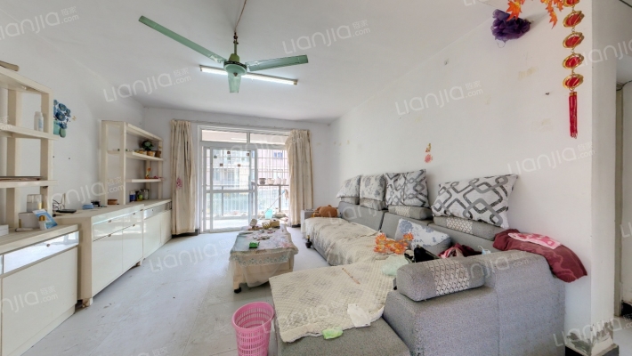 江南春天二手房实景图