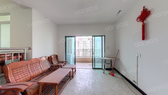 天鹅堡二手房实景图