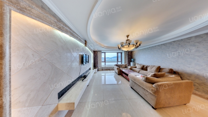 富宸江滨18号公馆二手房实景图