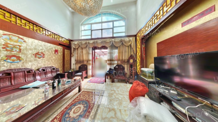 新天地别墅区二手房实景图