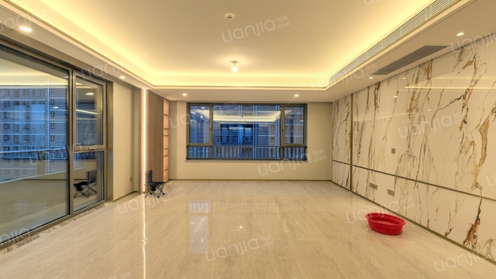 济高绿城春月锦庐二手房实景图