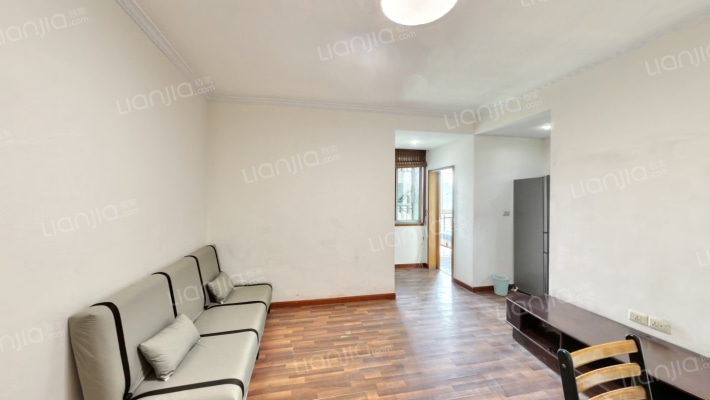 长江滨江路二手房实景图