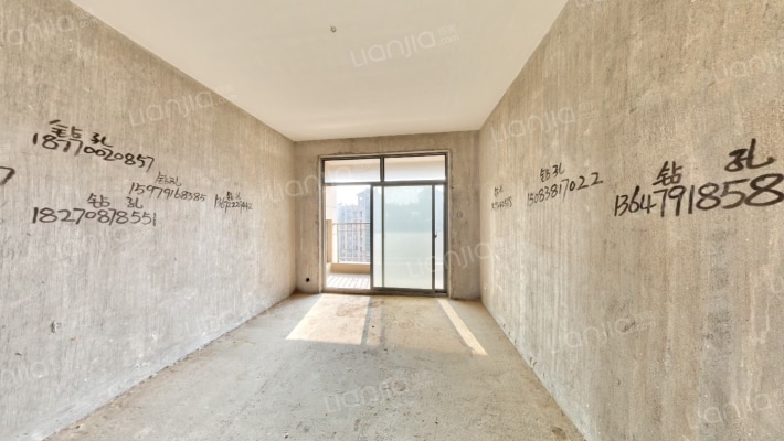 银城江畔二手房实景图