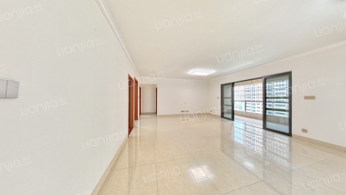 荣和·山水绿城A组团二手房实景图