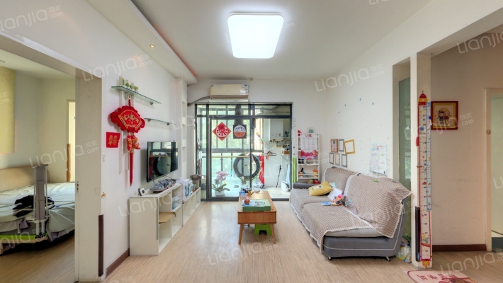 国际花园二手房实景图