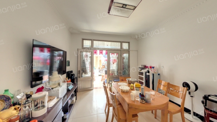 灯塔新村二手房实景图