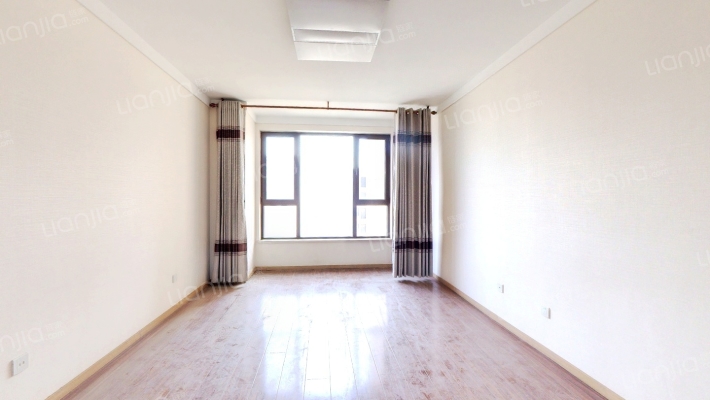 鸿坤理想湾精装南北三居室，房本满二税低，随时看房-客厅