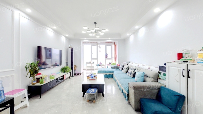 爱家天地B区二手房实景图