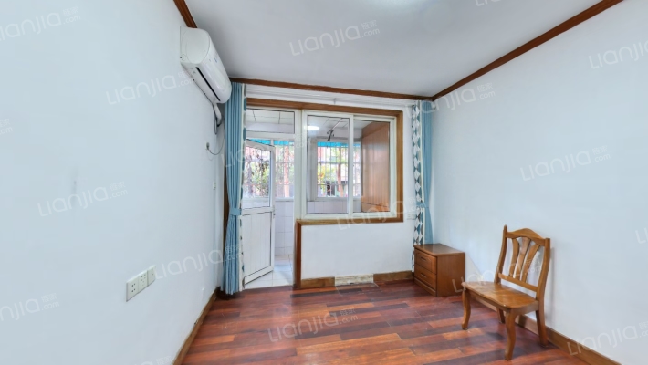 华阳佳园二手房实景图