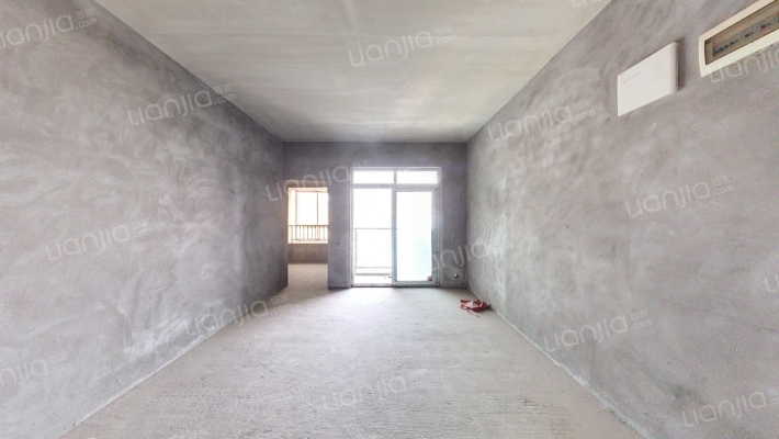 新华春天二手房实景图