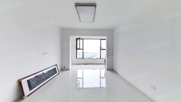 中高楼层， 大一居  ，客厅窗户很大-客厅