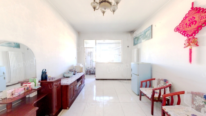 岳园小区二手房实景图