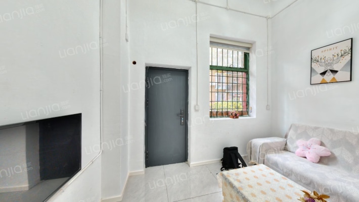 油化厂宿舍二手房实景图