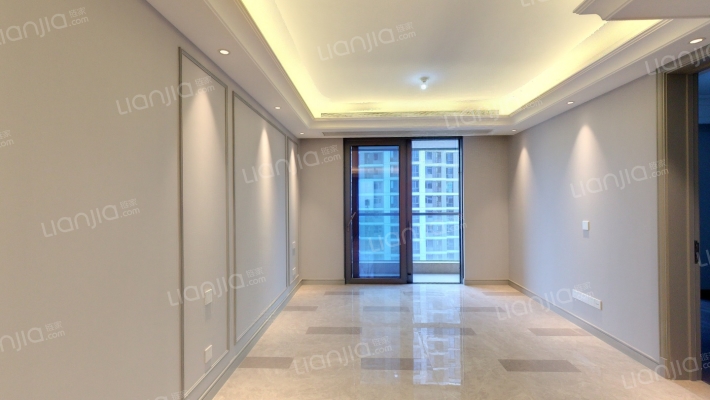 亚厦东麟府二手房实景图