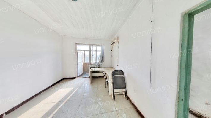 昌图楼二手房实景图