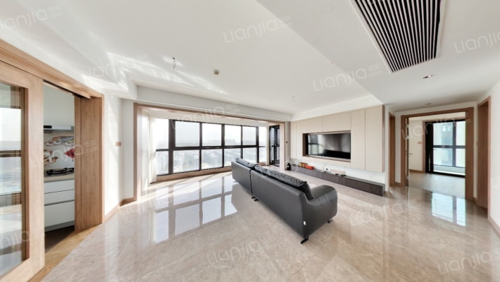 雍荣华府二手房实景图