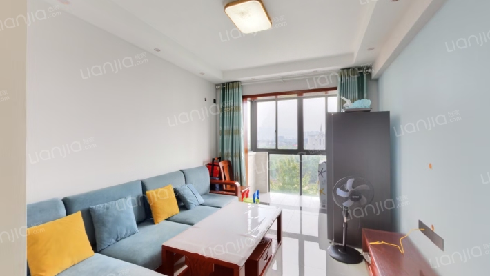 庆隆南山高尔夫国际社区玺馆二手房实景图