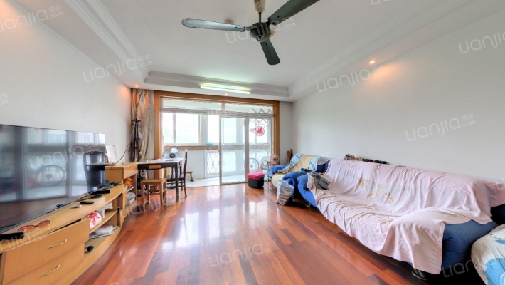 新望花园二手房实景图