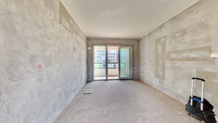 保利大国璟望岳二手房实景图