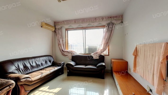 康岳花园二手房实景图