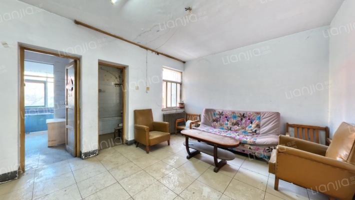 郑密路37号院二手房实景图