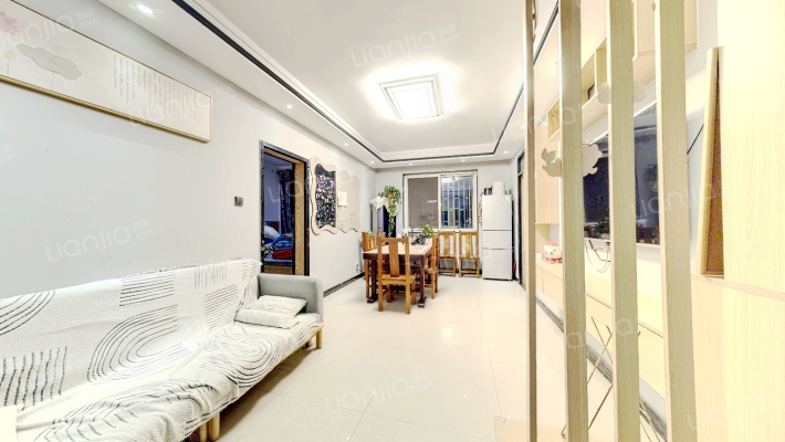 阳光名仕二手房实景图