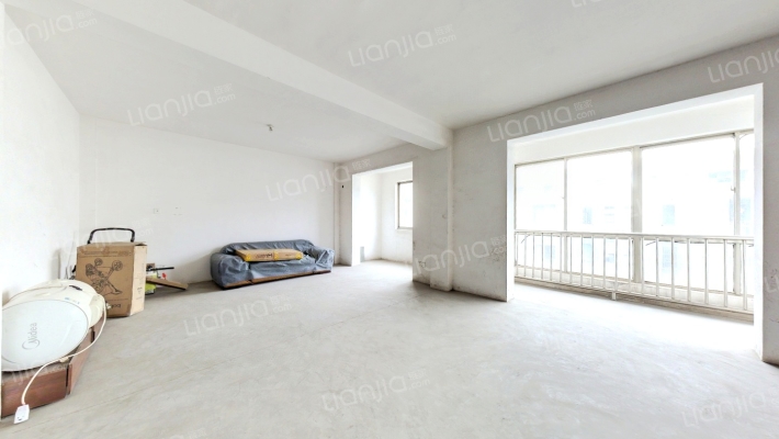 长欣社区二手房实景图