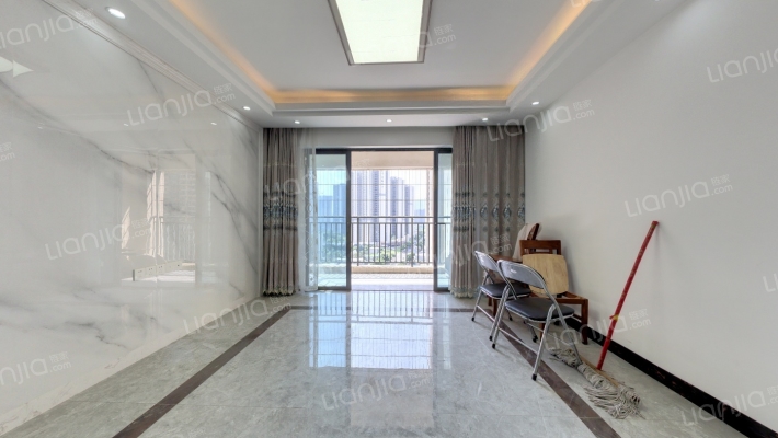 海港城二手房实景图