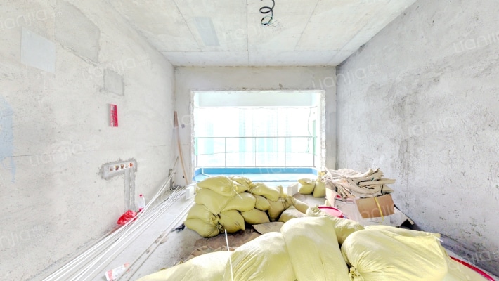 中洲河谷花园二手房实景图