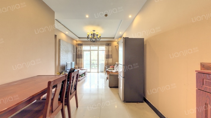 学府大道69号依林雅筑二手房实景图