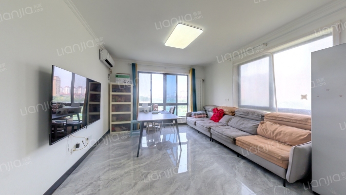 滨河蓝庭二手房实景图