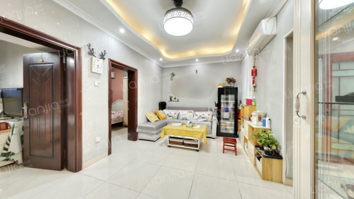 第十中学杏东校区二手房实景图