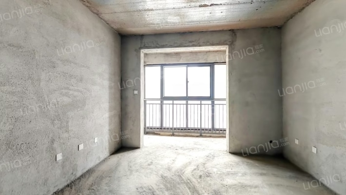 泰悦豪庭二手房实景图
