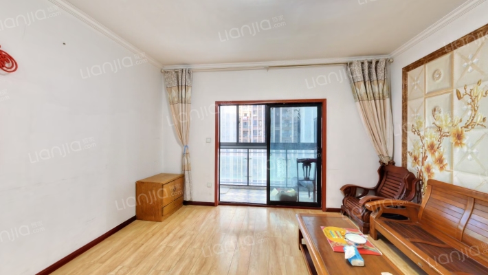 汉桥城中花园A区二手房实景图