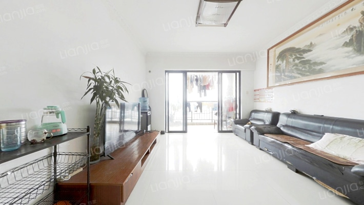 汇美体育花园二手房实景图